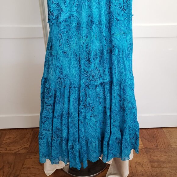 BNWoT JONES WEAR dreamy boho fit flare vivid turquoise paisley tiered maxi (12) - Picture 8 of 9